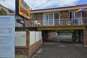 Pollys Kingscliff